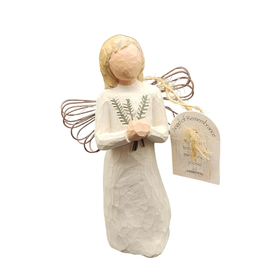 Willow Tree Angel of Remembrance Figurine Susan Lordi Demdaco 2001 Rosemary